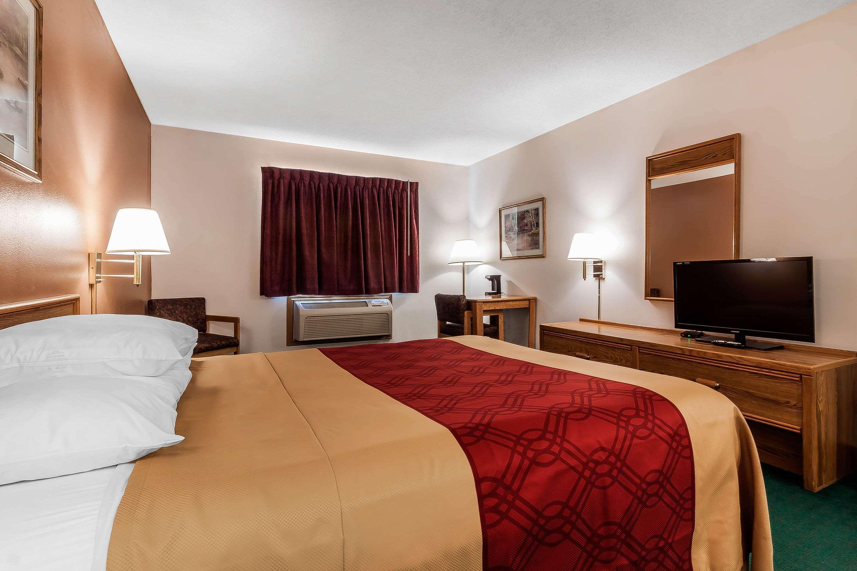 Rodeway Inn Holdrege Екстер'єр фото