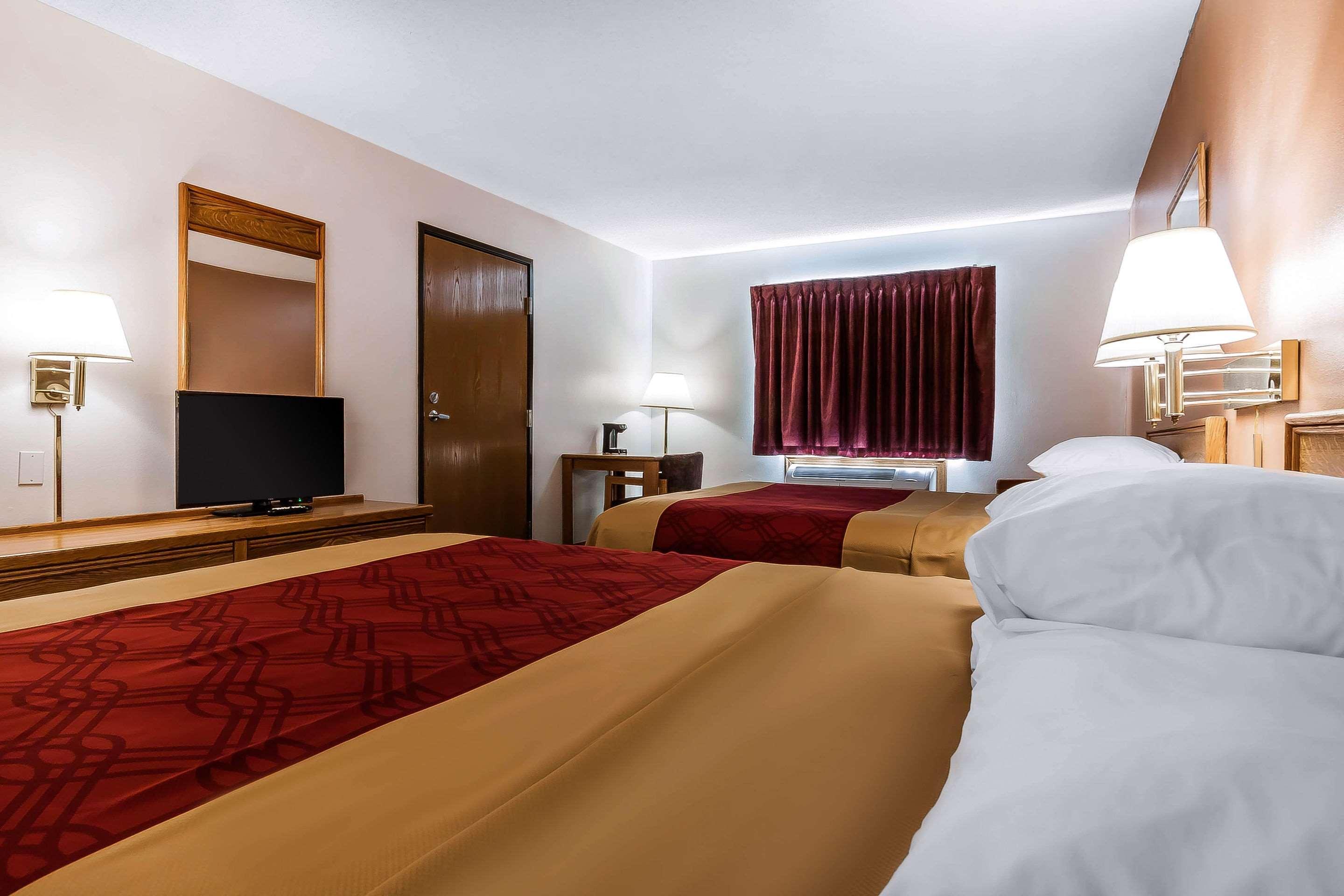 Rodeway Inn Голдридж Екстер'єр фото