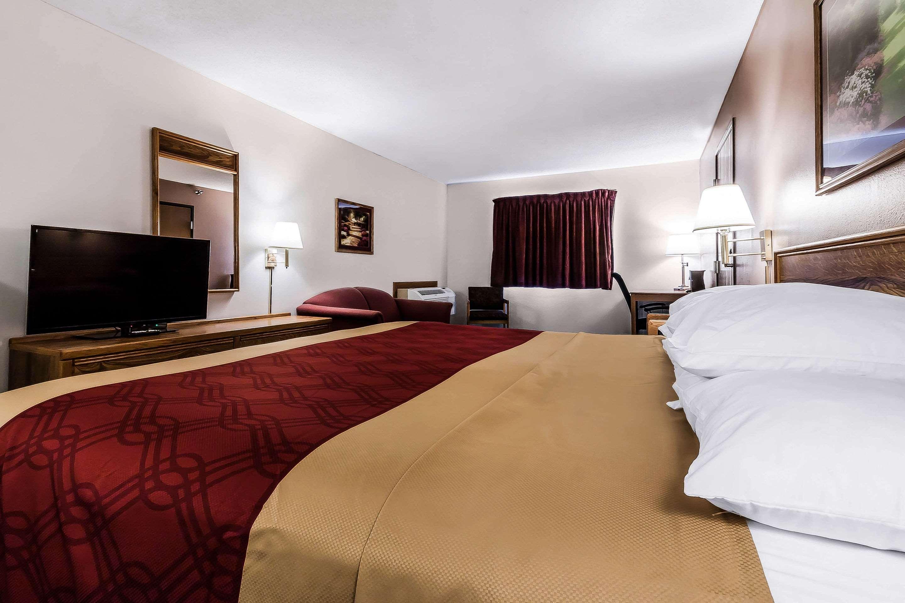 Rodeway Inn Голдридж Екстер'єр фото