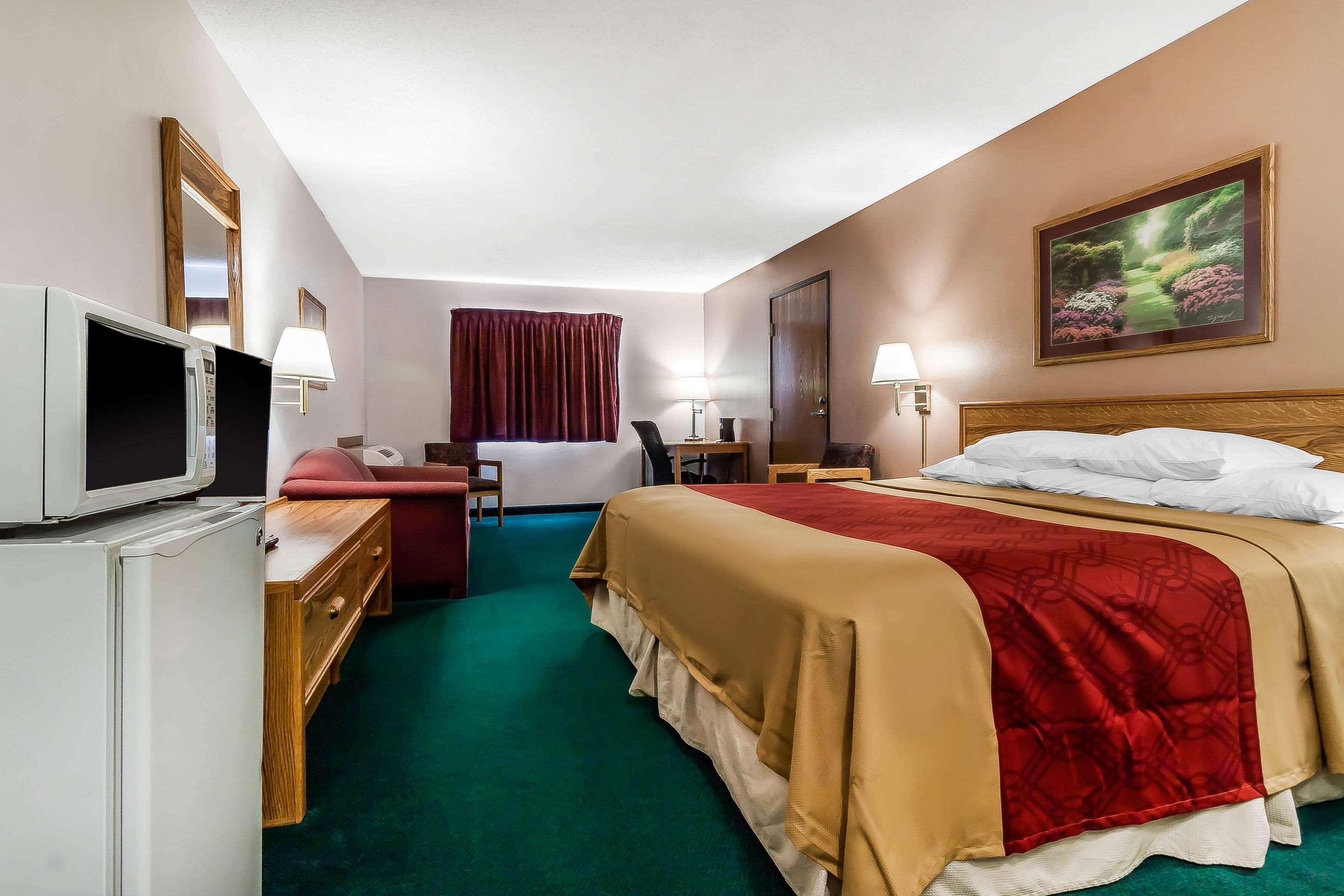 Rodeway Inn Holdrege Екстер'єр фото